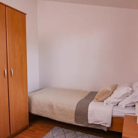 アパート Fuer 3 Personen Ca 55 Qm In Pula, Istrien Istrische Riviera