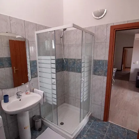 Apartment Fuer 3 Personen Ca 55 Qm In Pula, Istrien Istrische Riviera