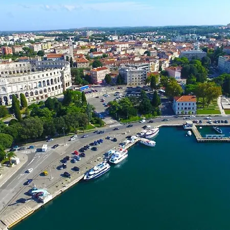 Apartment Fuer 3 Personen Ca 55 Qm In Pula, Istrien Istrische Riviera Pula